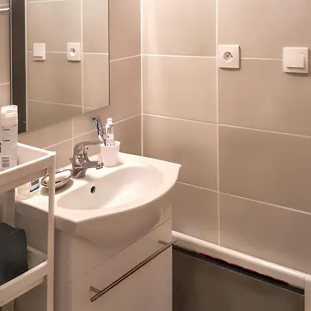 Lumineux Dans Le Centre De Avec Balcon. * Digne-les-Bains